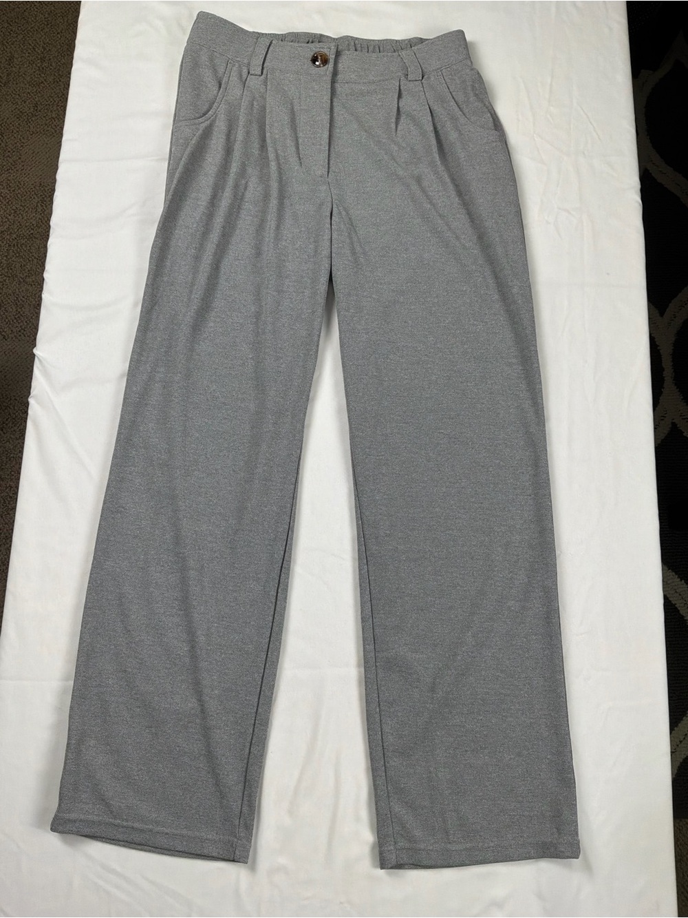 HALARA Gray Wide-Leg Pleated Trousers